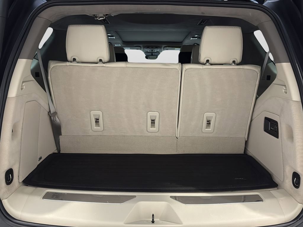 Used 2024 Cadillac Escalade Sport Platinum AWD/4WD image 16