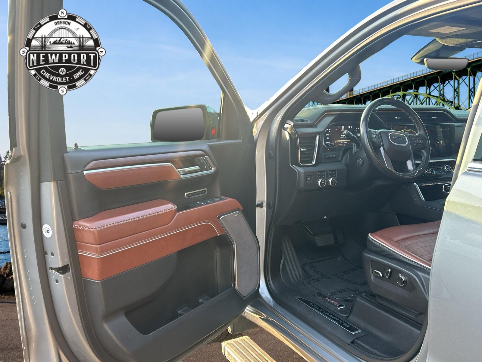 Used 2023 GMC Sierra 1500 Denali Ultimate AWD/4WD image 5
