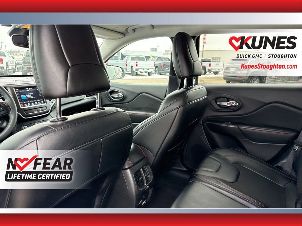 Used 2022 Jeep Cherokee Trailhawk image 36