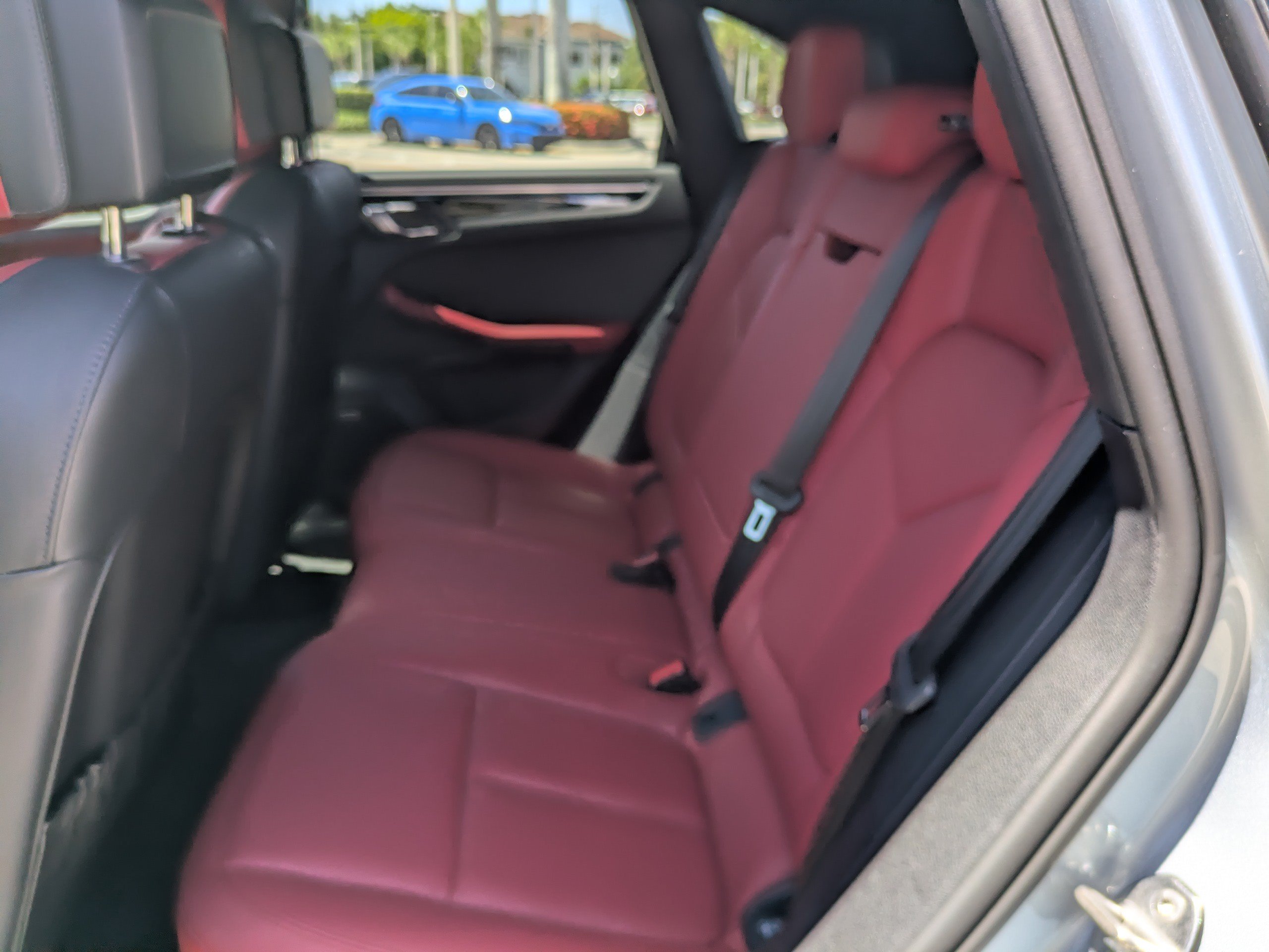 Used 2021 Porsche Macan S AWD/4WD image 13