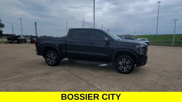 Certified 2024 GMC Sierra 1500 AT4 w/ Technology Package AWD/4WD image 2