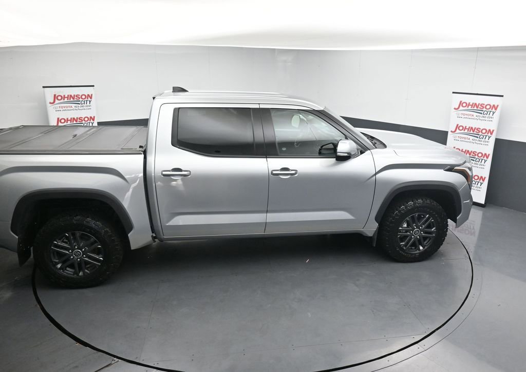 Used 2023 Toyota Tundra SR5 w/ SR5 Convenience Package AWD/4WD image 31