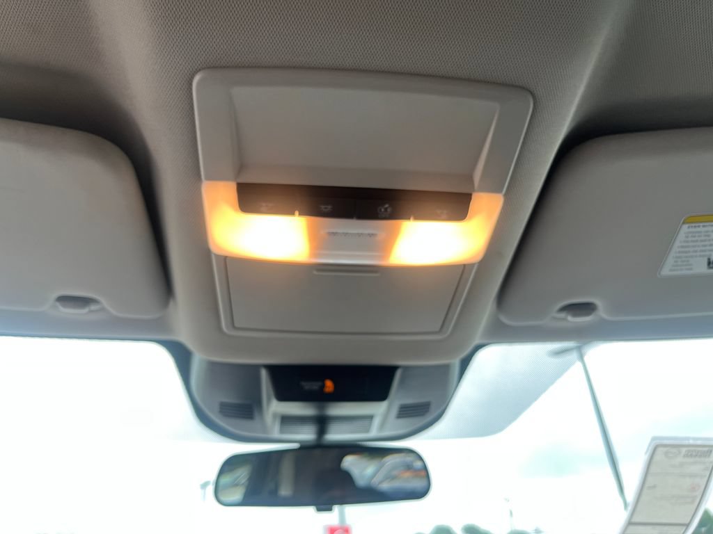 Certified 2023 Nissan Rogue S FWD image 43