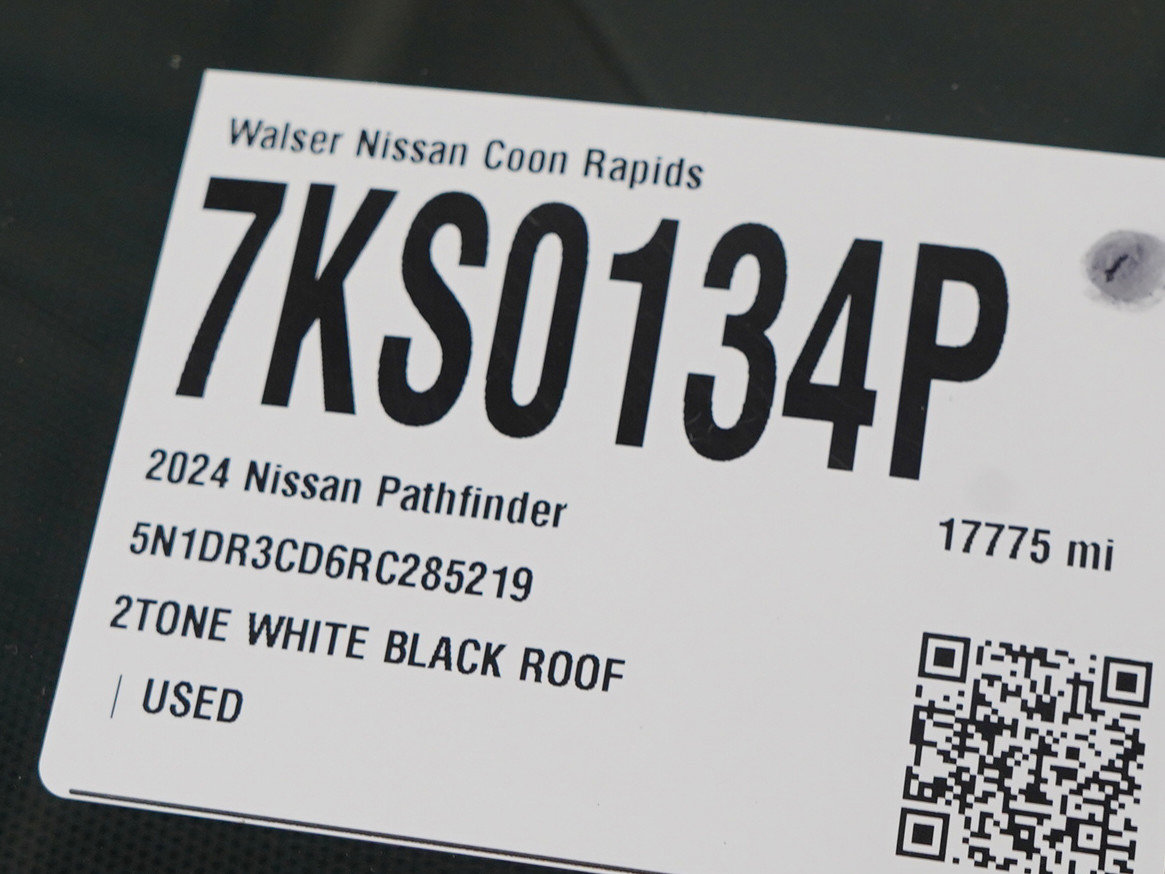 Used 2024 Nissan Pathfinder SL w/ SL Premium Package AWD/4WD image 34