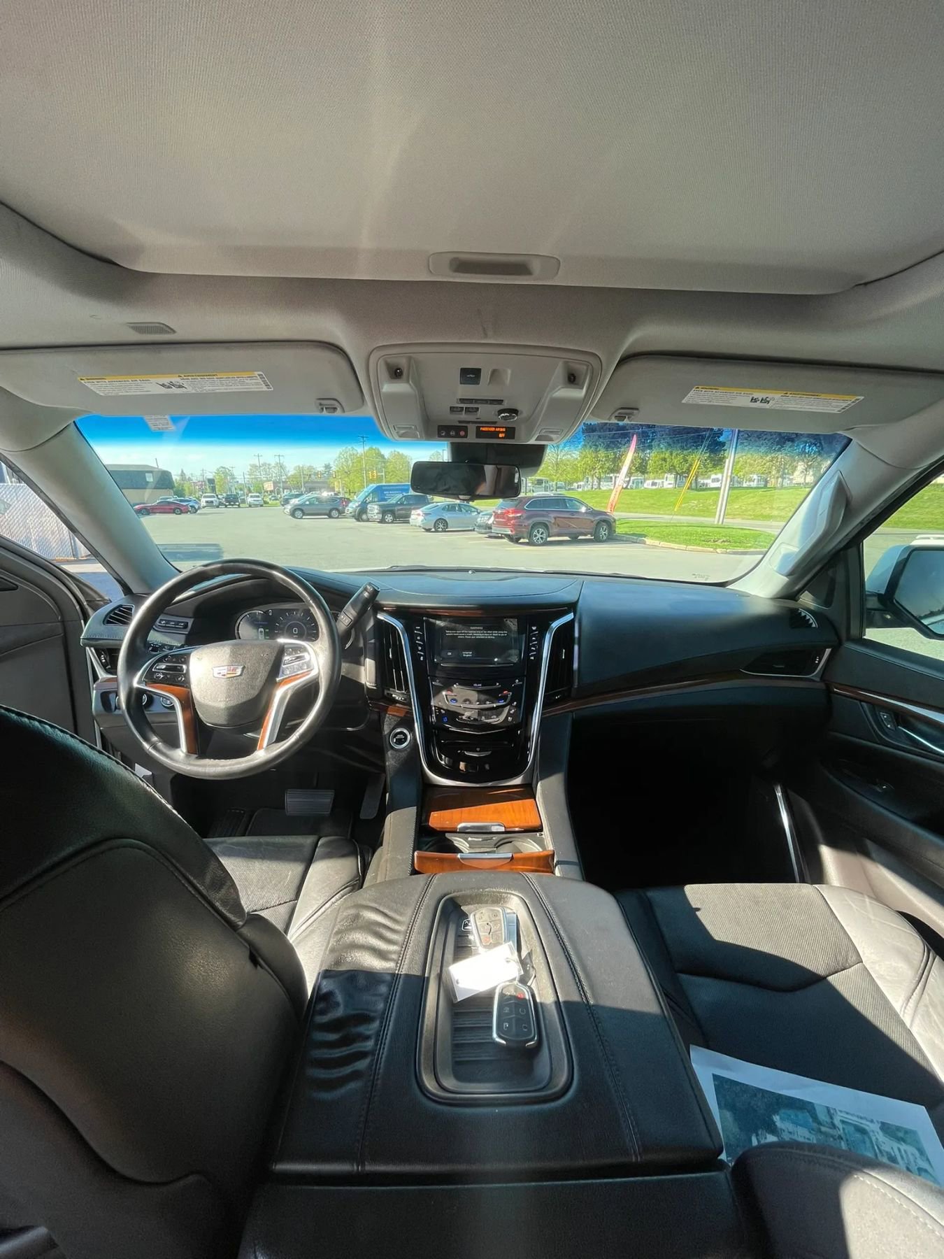 Used 2018 Cadillac Escalade ESV Premium Luxury AWD/4WD image 29