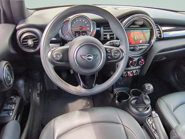 Used 2019 MINI Cooper Convertible FWD image 11
