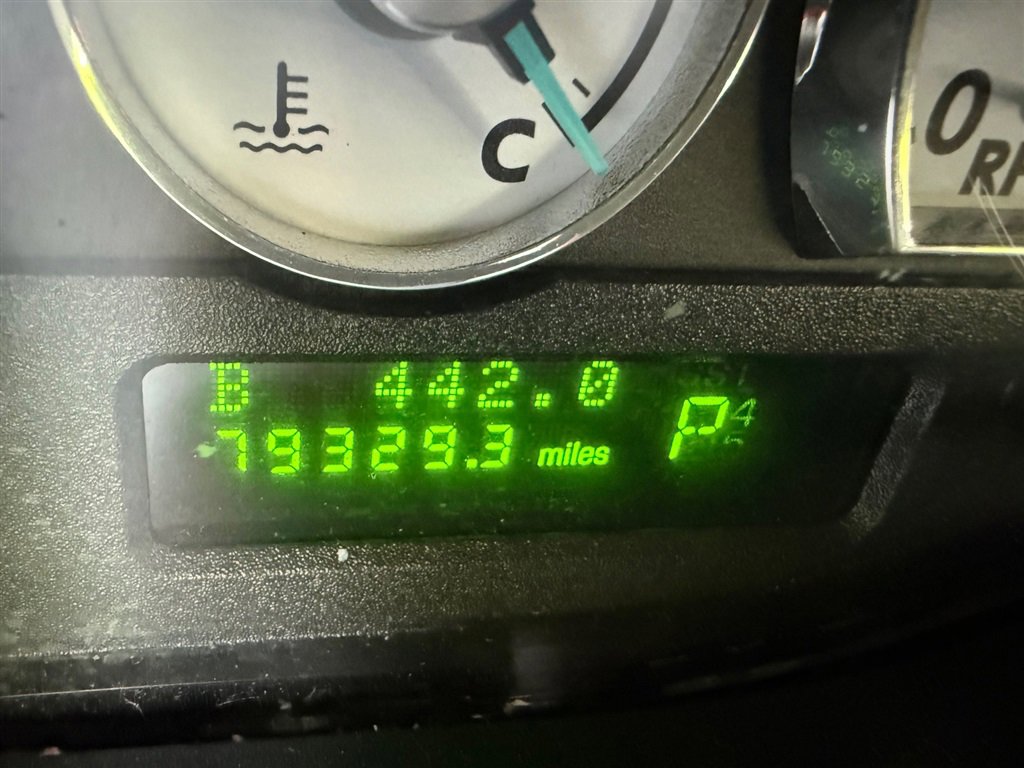 Used 2005 Ford Thunderbird RWD image 7