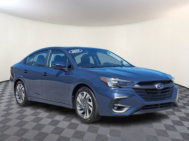 Used 2025 Subaru Legacy Limited AWD/4WD image 1