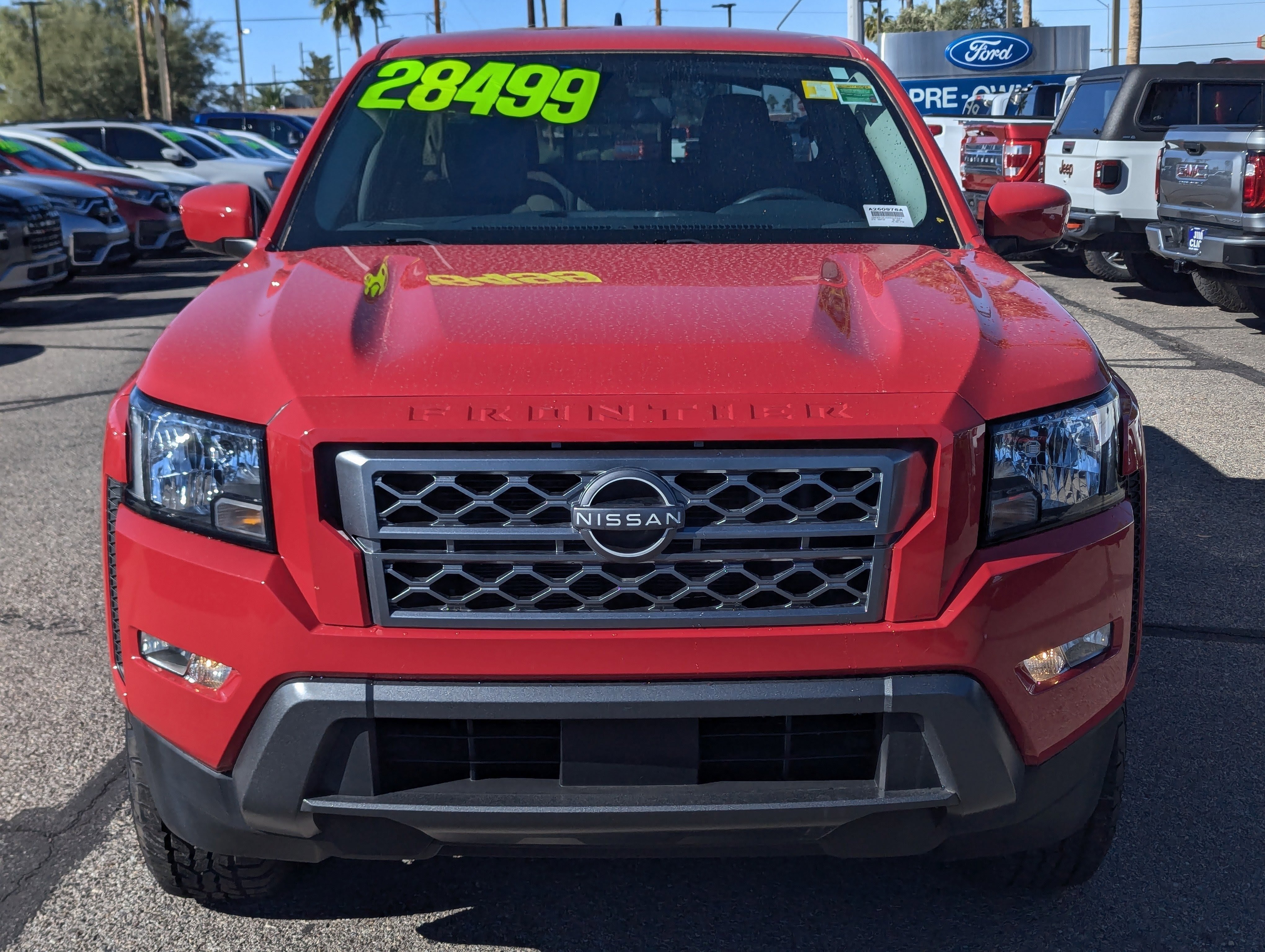Used 2022 Nissan Frontier SV image 6