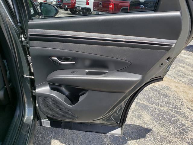 Used 2022 Hyundai Tucson SEL w/ Cargo Package AWD/4WD image 18