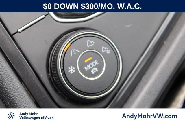 Used 2024 Volkswagen Tiguan SE AWD/4WD image 43
