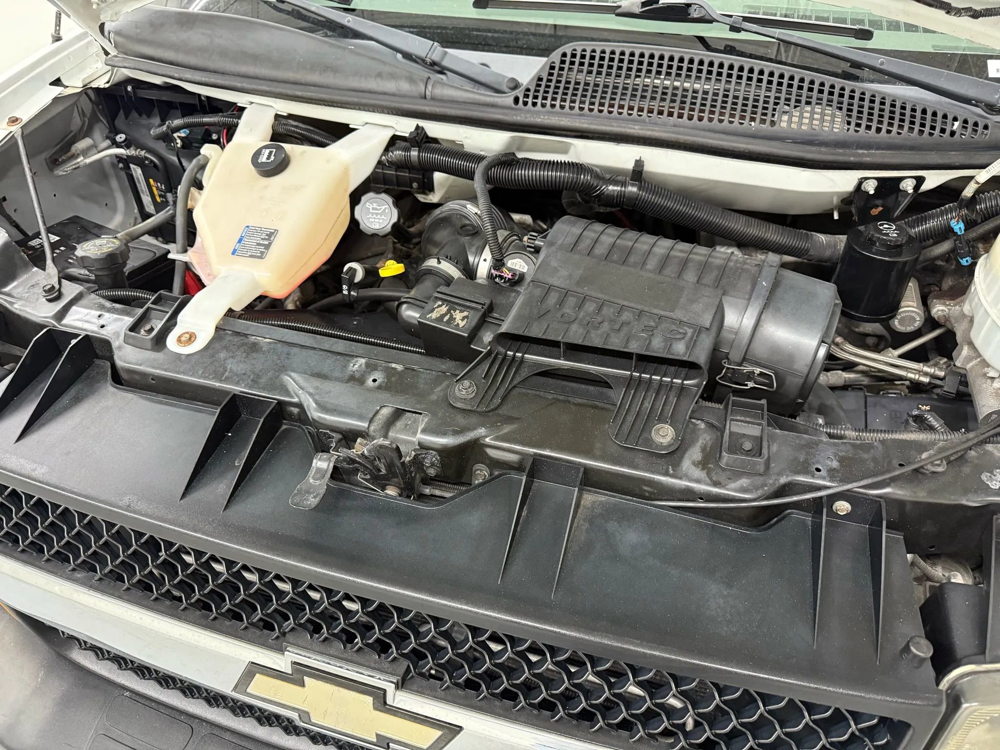 Used 2012 Chevrolet Express 3500 LT w/ LT Preferred Equipment Group image 40