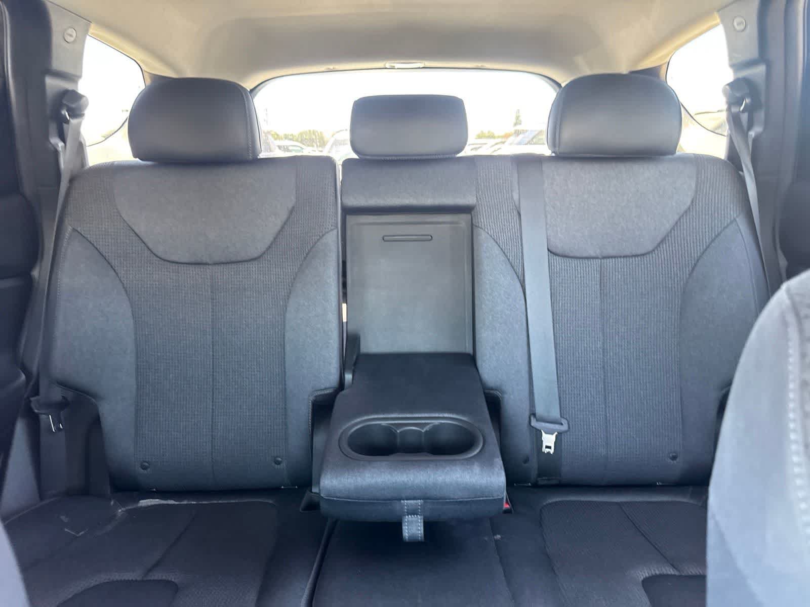 Used 2021 Hyundai Santa Fe SEL w/ Convenience Package AWD/4WD image 22