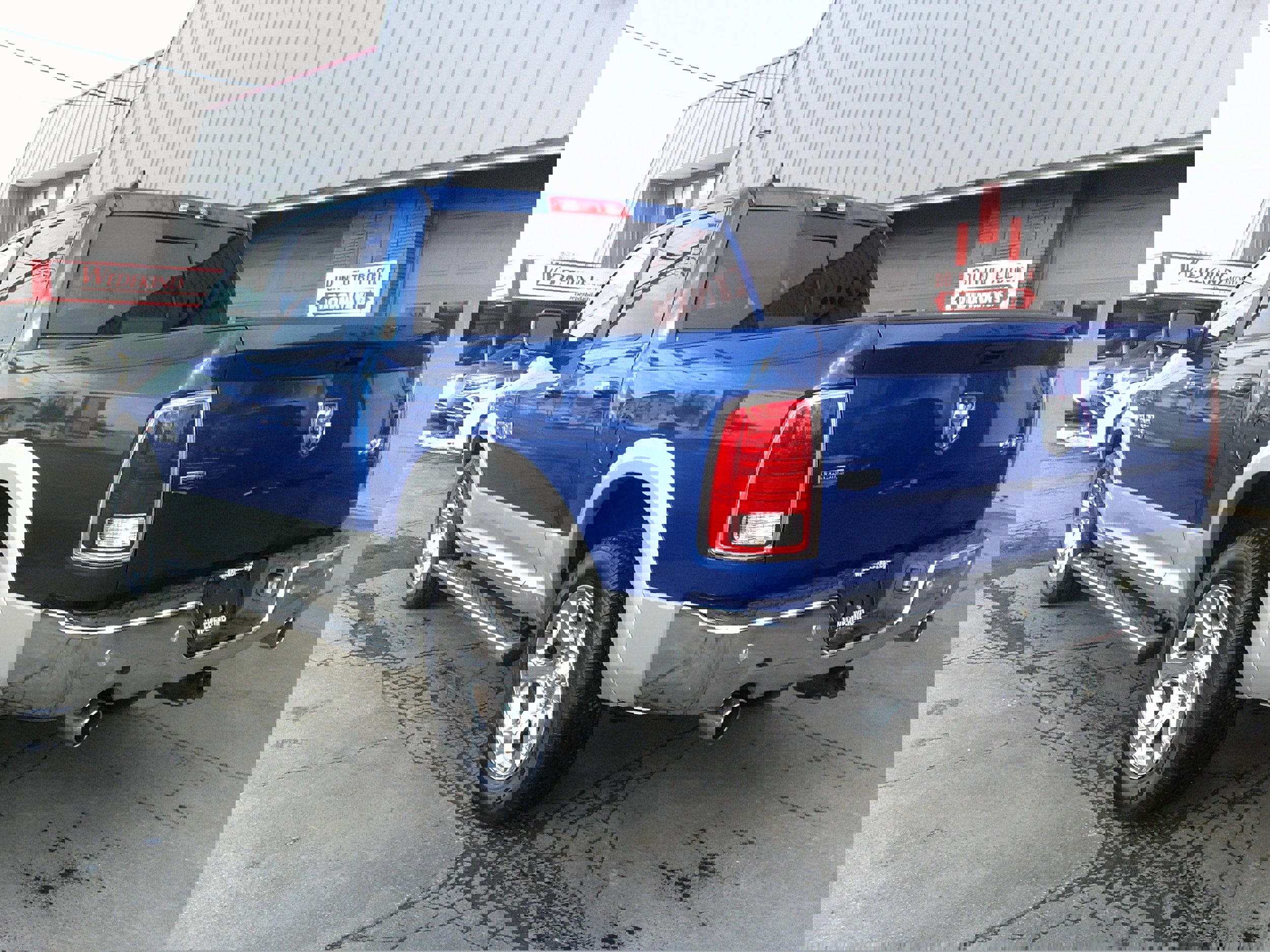 Used 2017 RAM 1500 Laramie w/ Convenience Group image 3