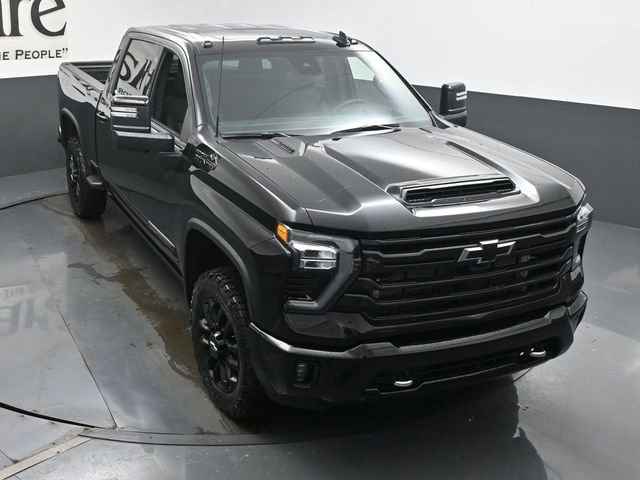New 2026 Chevrolet Silverado 2500 High Country w/ High Country Premium Package AWD/4WD image 25