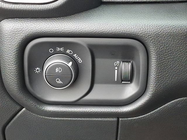 New 2026 RAM 2500 Tradesman AWD/4WD image 18