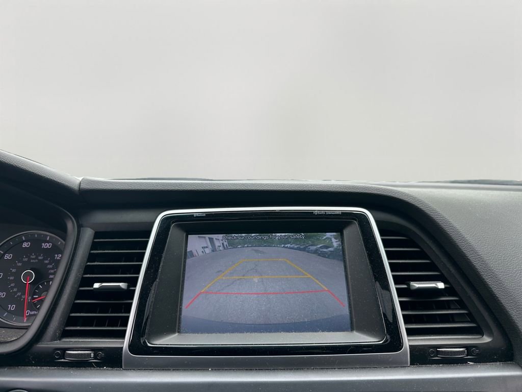 Used 2018 Hyundai Sonata Sport FWD image 16
