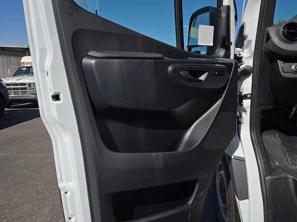 New 2026 Mercedes-Benz Sprinter 2500 image 17