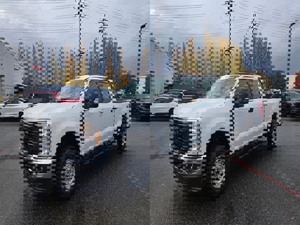 New 2026 Ford F250 XL w/ XL Chrome Package