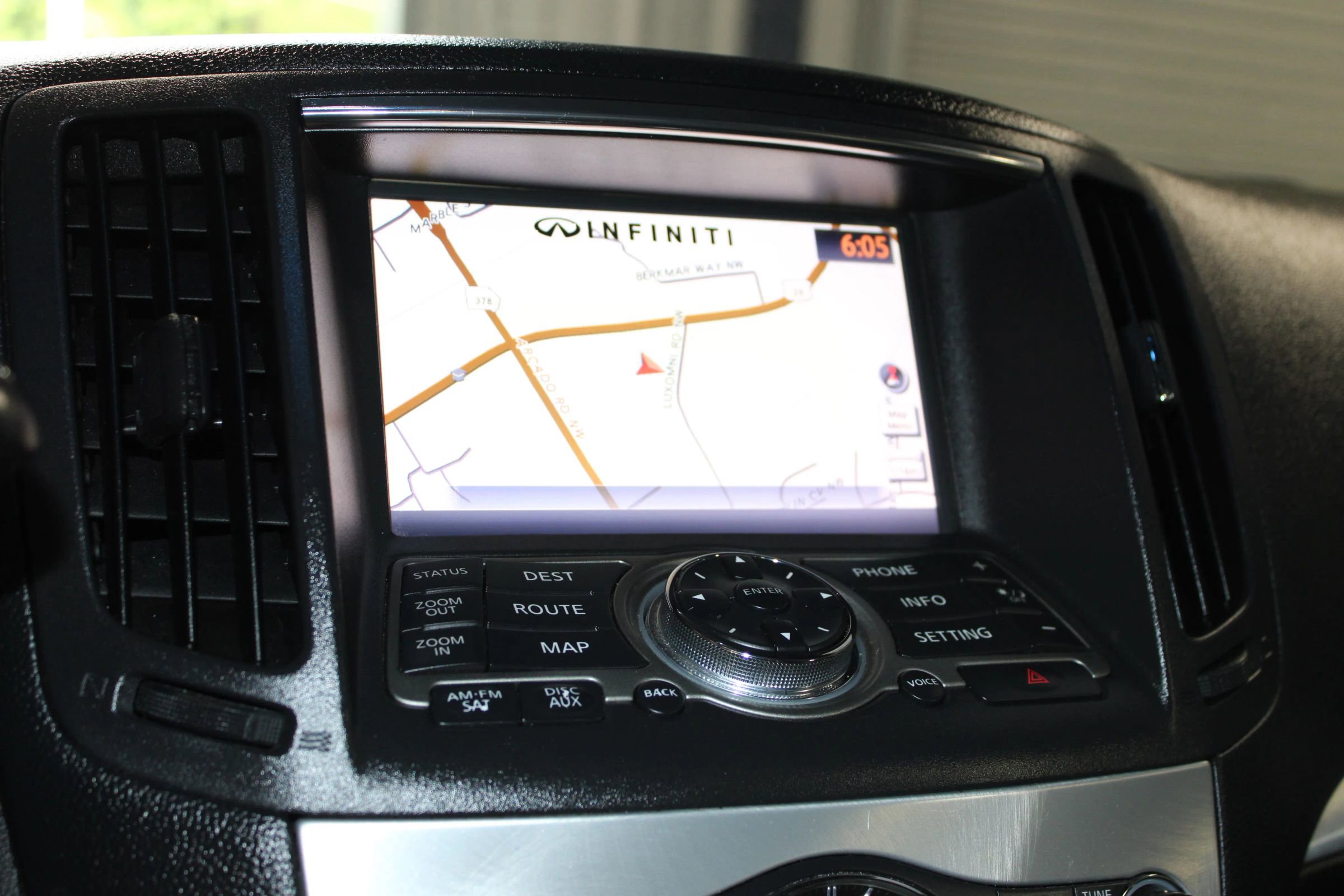 Used 2014 INFINITI Q60 Journey w/ Premium Package RWD image 14