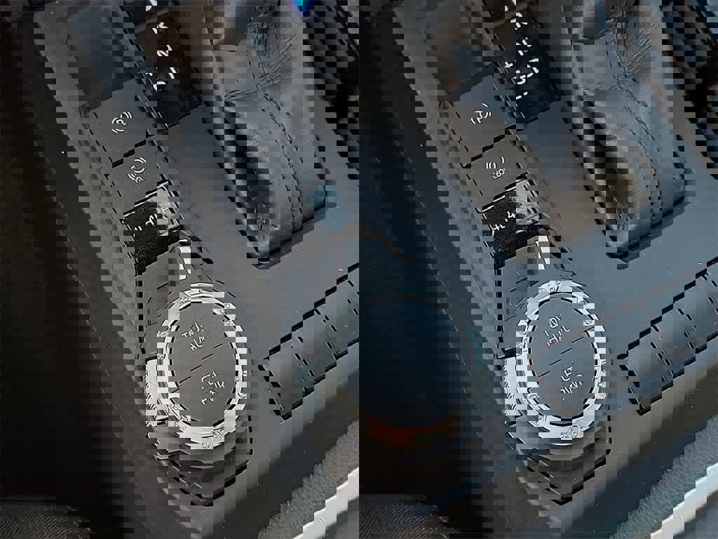 Used 2024 Toyota Tacoma SR5 image 23