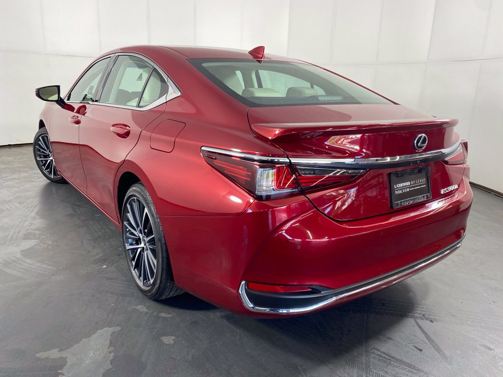Certified 2024 Lexus ES 300h w/ Premium Package FWD image 8