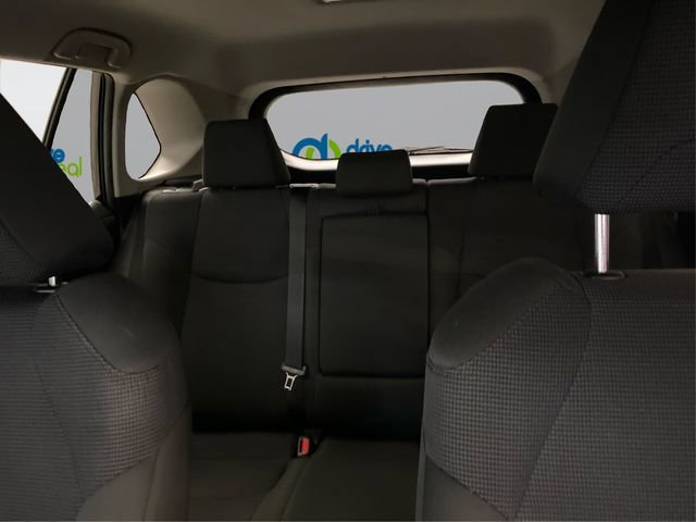 Used 2021 Toyota RAV4 LE image 20