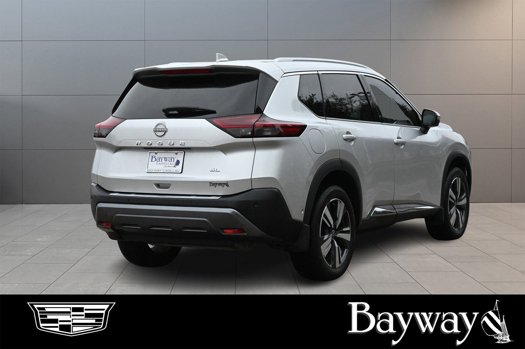 Used 2023 Nissan Rogue SL w/ SL Premium Package image 5