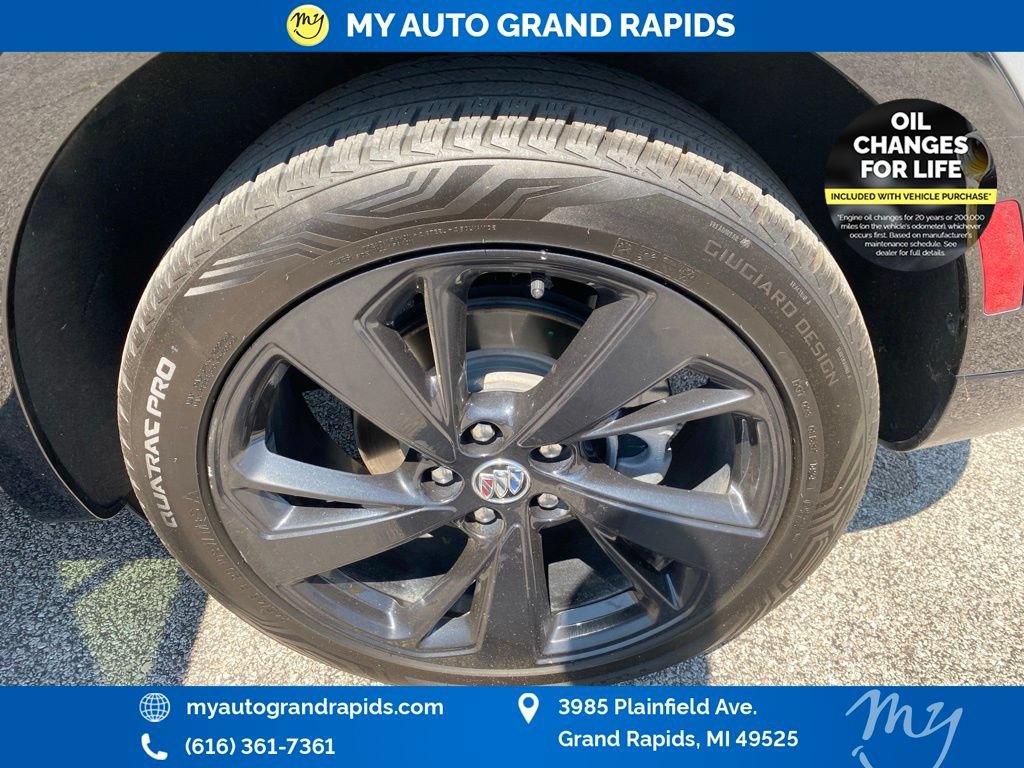 Used 2023 Buick Envision Essence w/ Sport Touring Package AWD/4WD image 34
