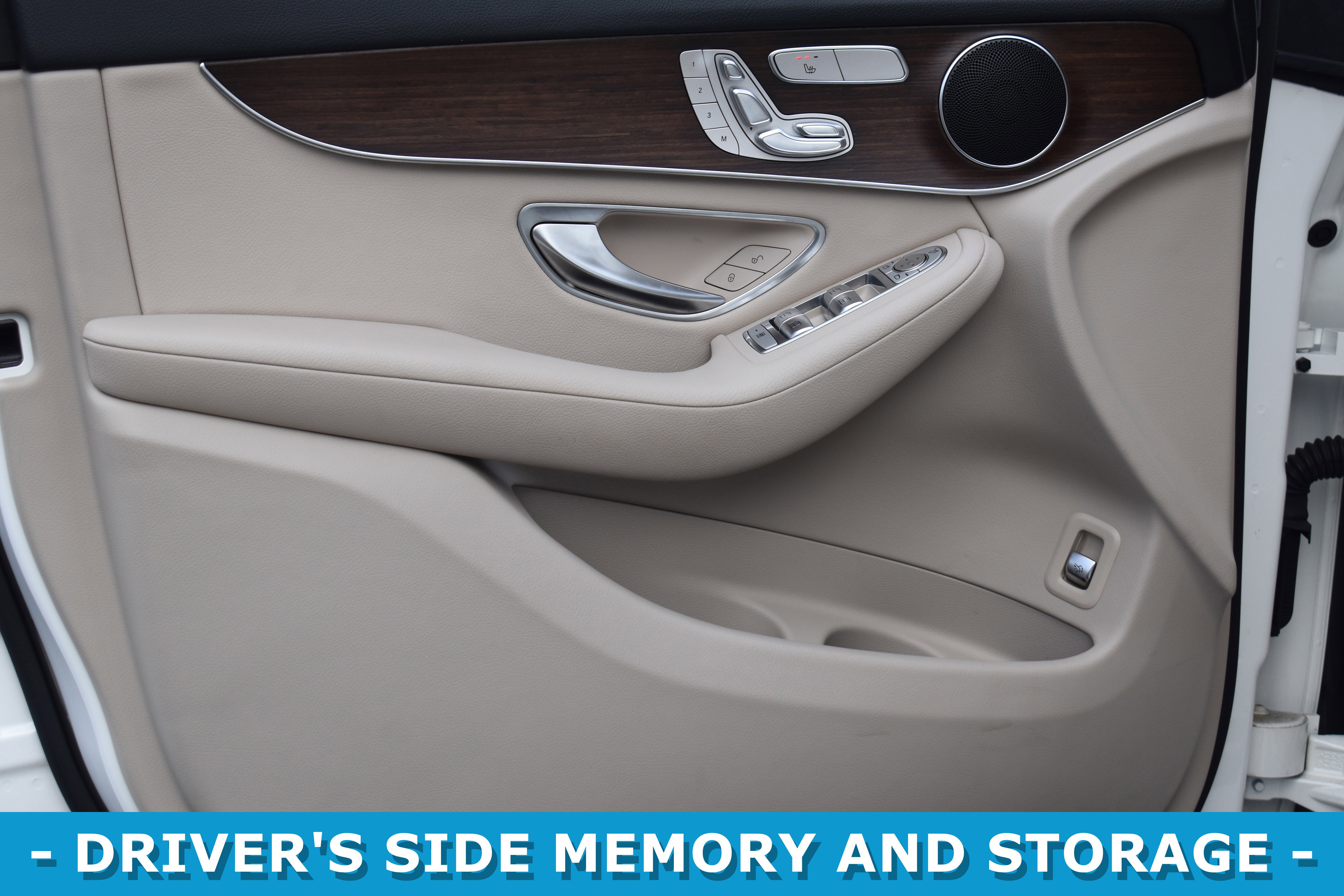 Used 2021 Mercedes-Benz GLC 300 GLC 300 image 5