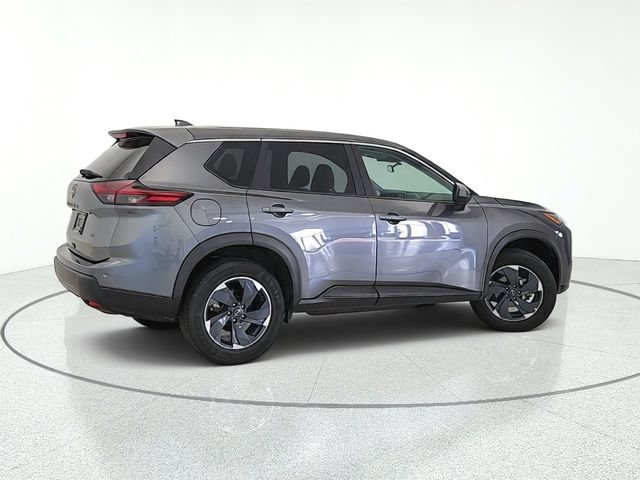 Used 2025 Nissan Rogue SV AWD/4WD image 6