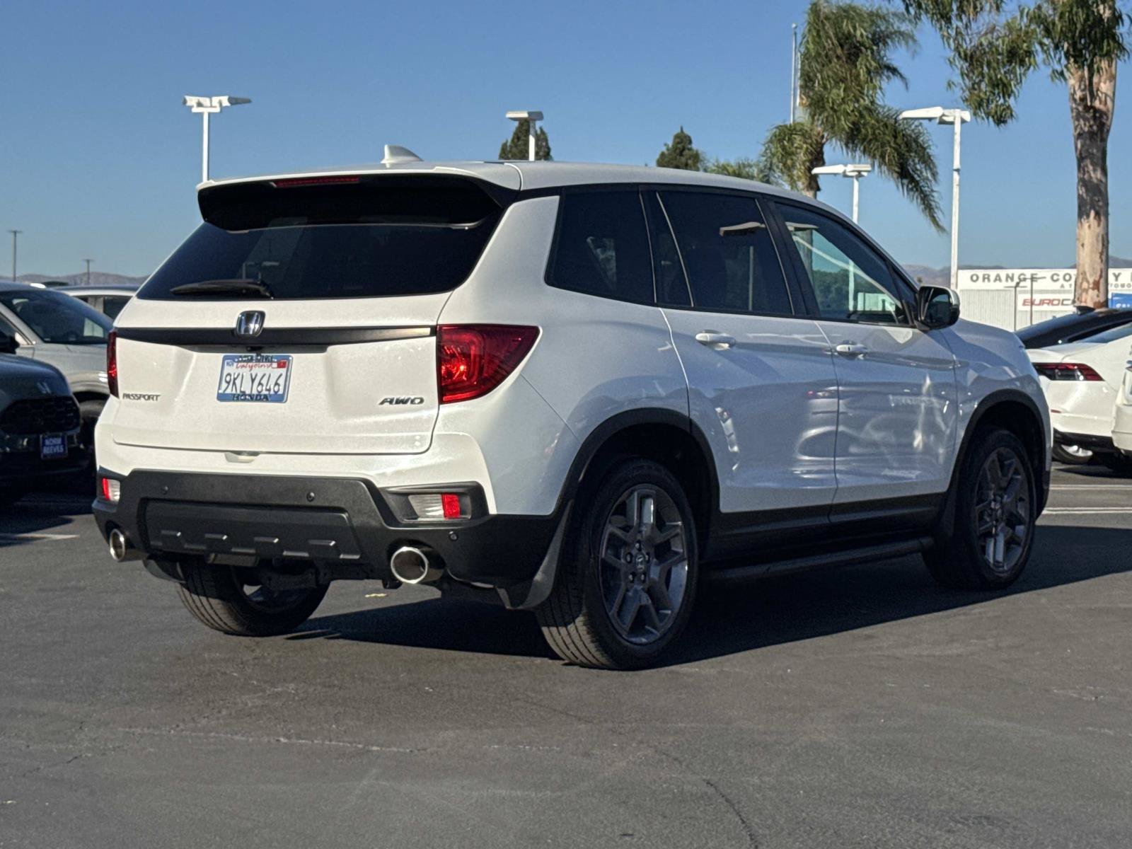 Used 2023 Honda Passport EX-L image 5