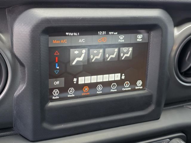 Used 2023 Jeep Wrangler Willys image 15