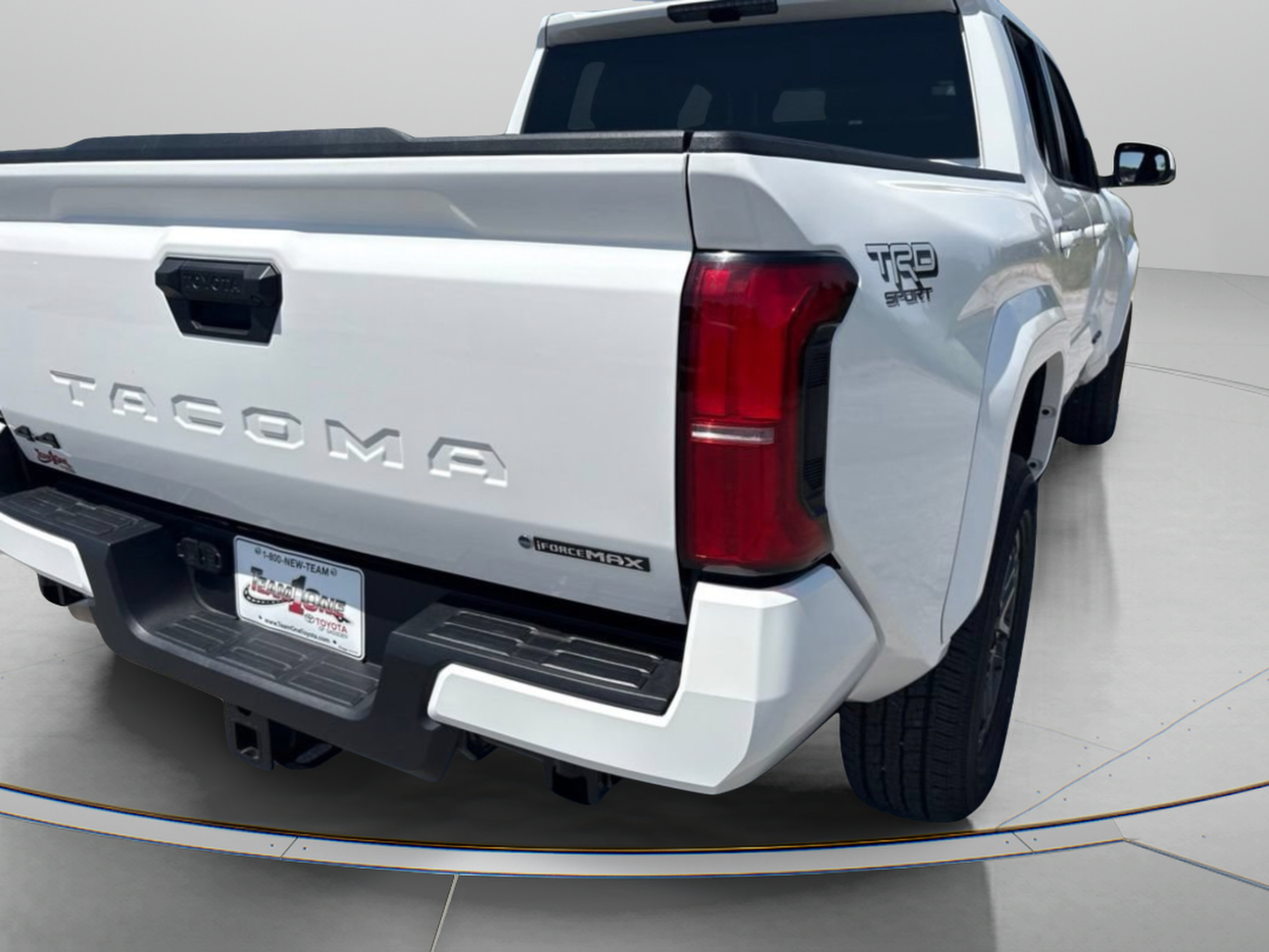 Certified 2026 Toyota Tacoma TRD Sport AWD/4WD image 10
