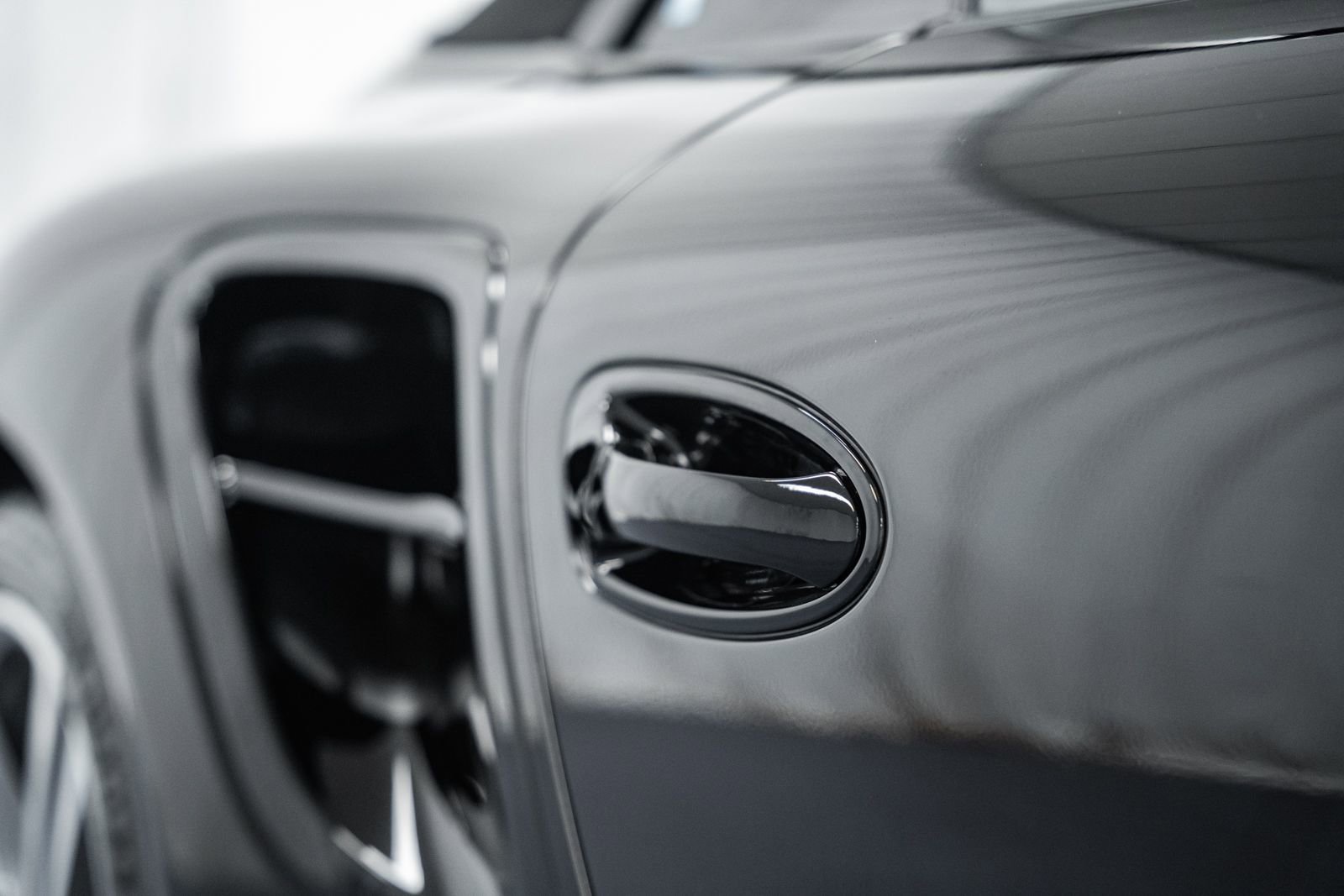 Used 2011 Porsche 911 Turbo S image 11