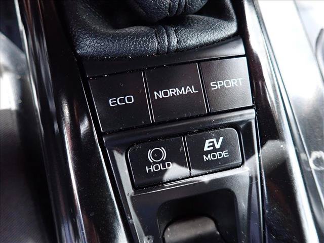 Used 2025 Toyota Camry LE FWD image 15