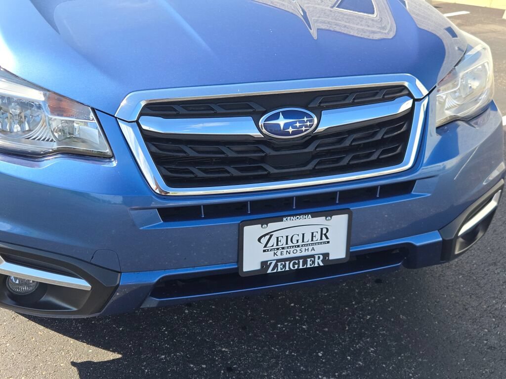 Used 2017 Subaru Forester 2.5i Premium AWD/4WD image 5