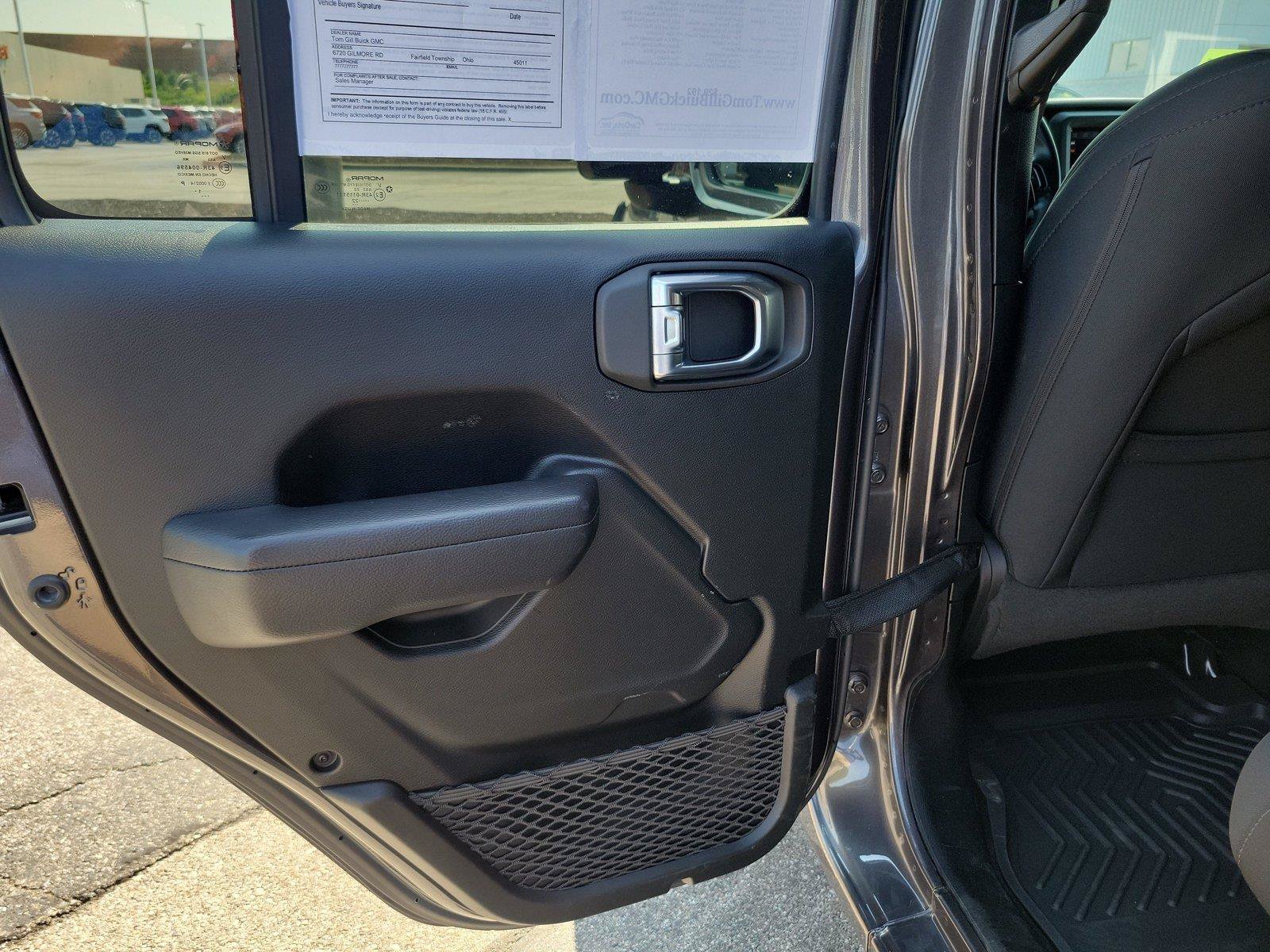 Used 2022 Jeep Wrangler Unlimited Sport AWD/4WD image 11
