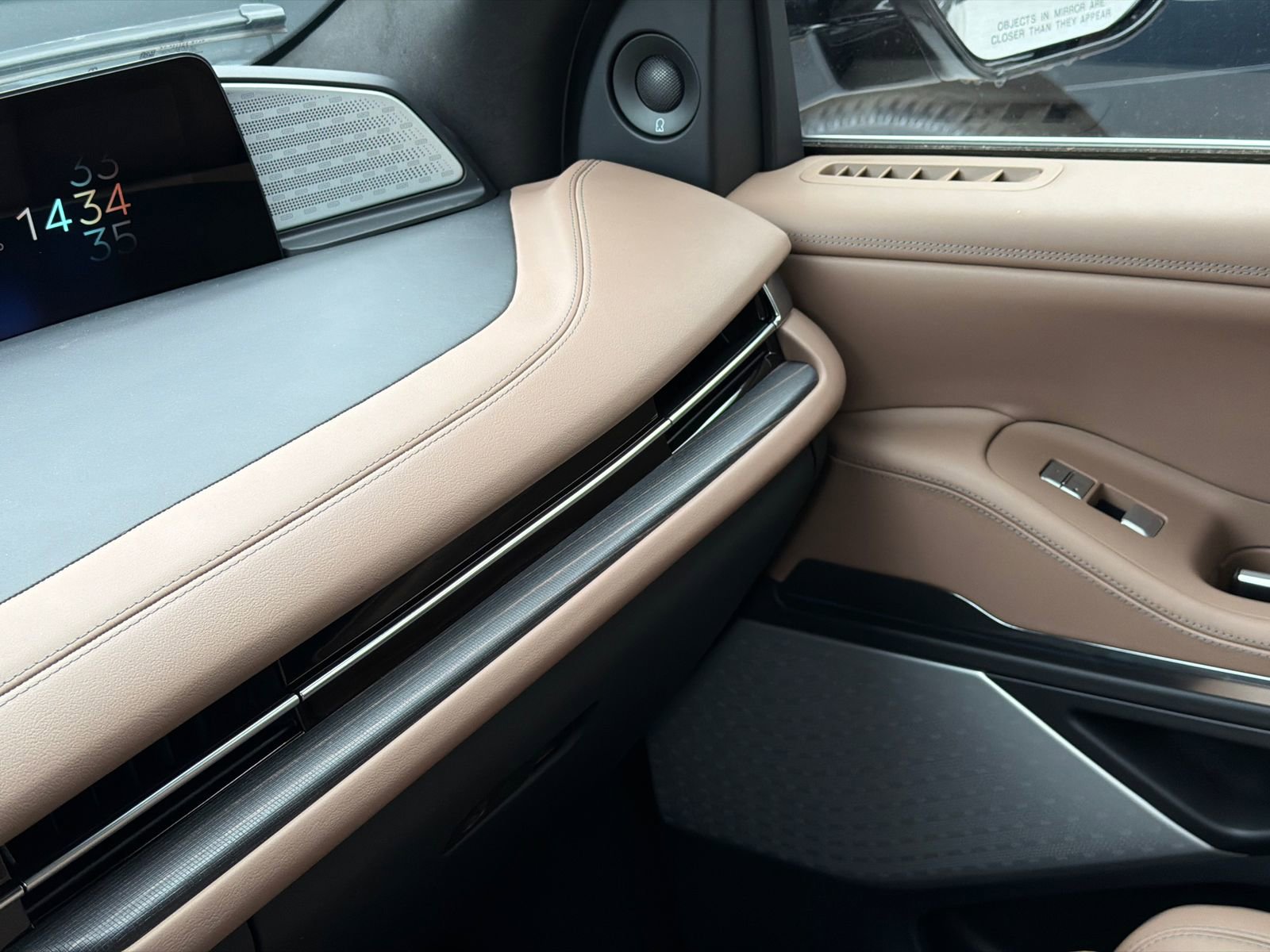 New 2026 Lincoln Navigator Black Label AWD/4WD image 35