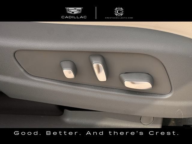 Certified 2023 Cadillac XT5 Premium Luxury w/ LPO, Floor Liner Package AWD/4WD image 27