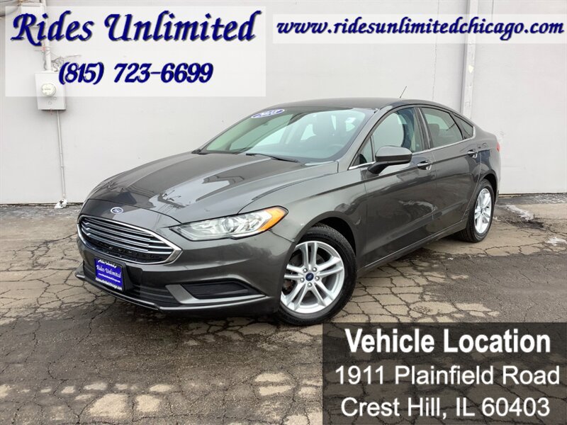 Used 2018 Ford Fusion SE FWD image 2