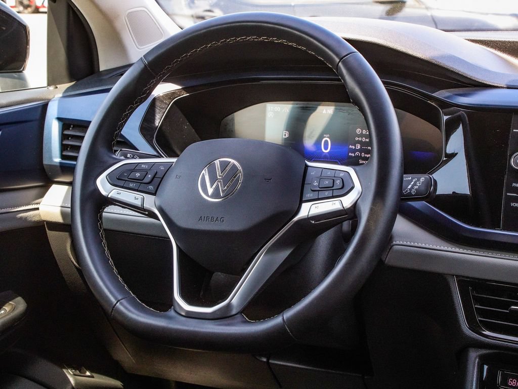 Used 2024 Volkswagen Taos SE AWD/4WD image 25
