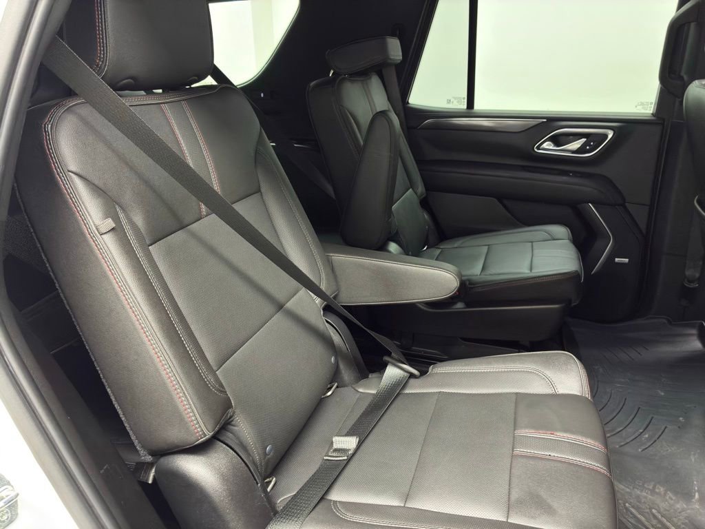 Used 2021 Chevrolet Tahoe RST w/ Luxury Package AWD/4WD image 48