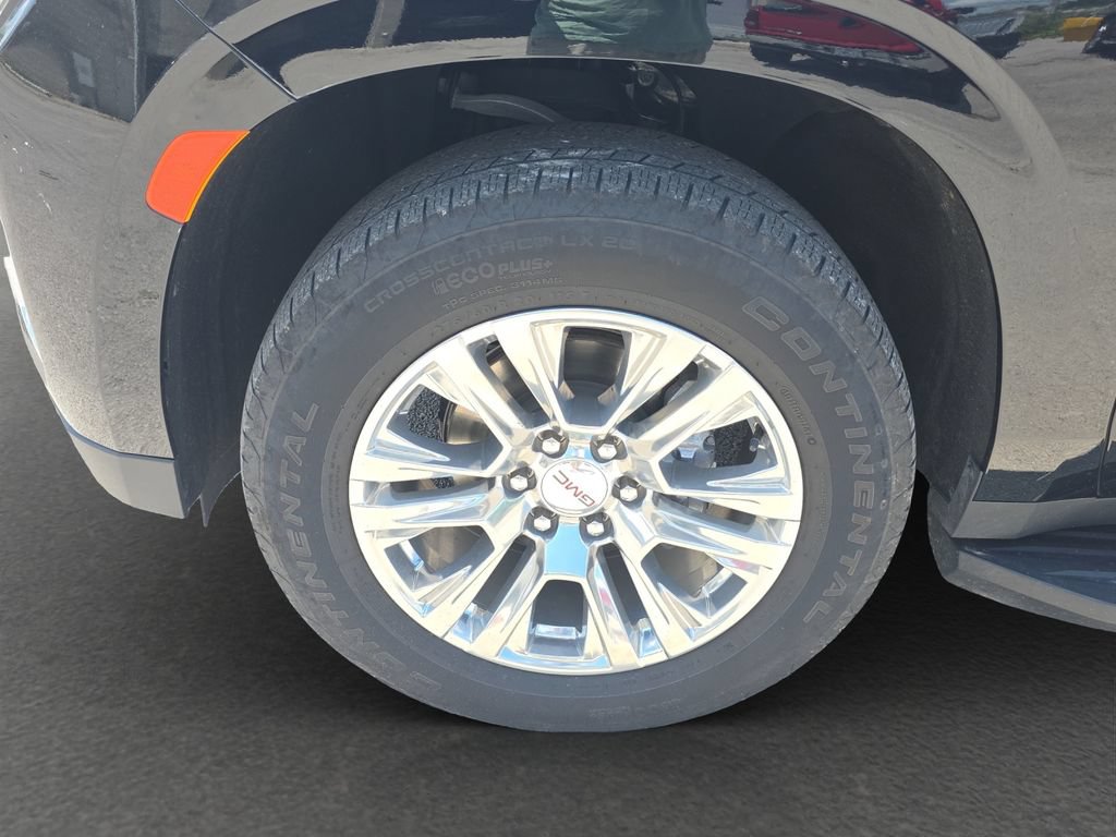 Used 2023 GMC Yukon Denali AWD/4WD image 4