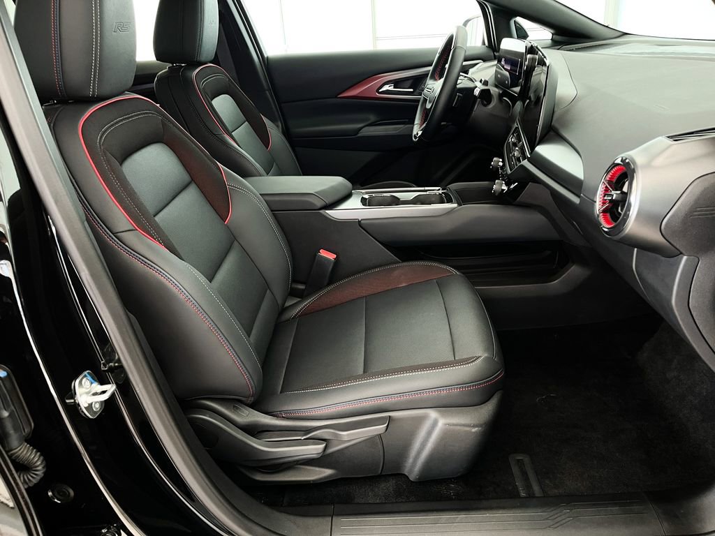 Certified 2024 Chevrolet Equinox EV RS image 31