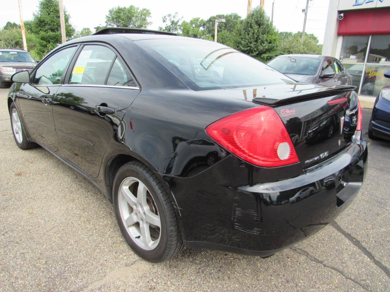 Used 2008 Pontiac G6 Sedan w/ Sport Package FWD image 23