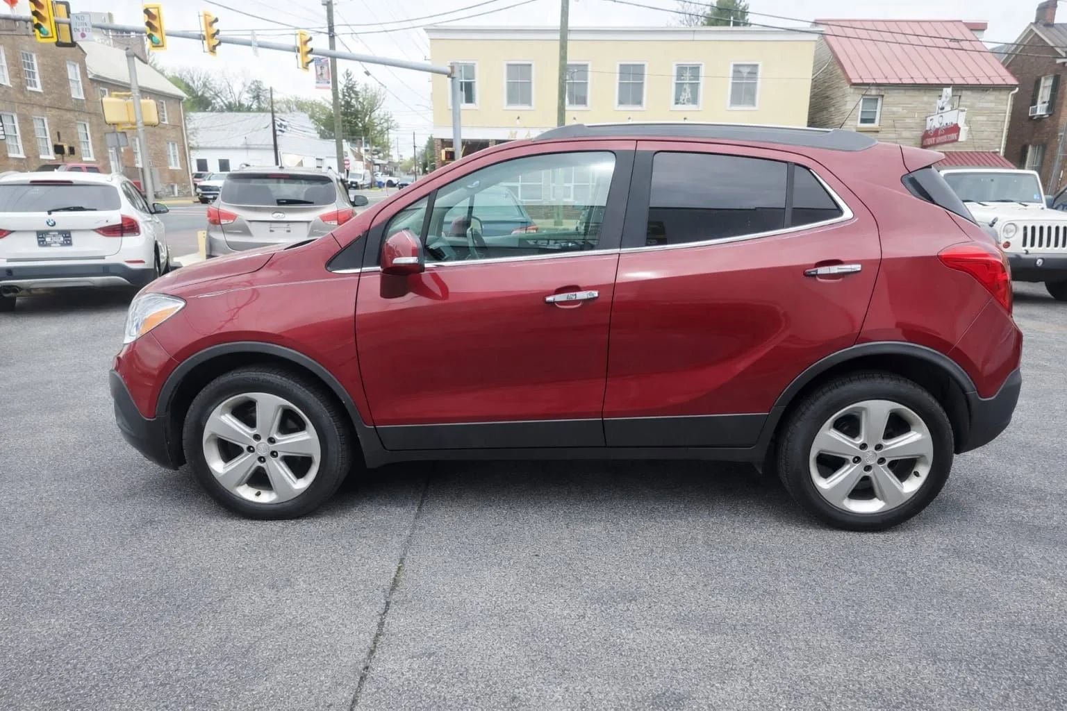 Used 2016 Buick Encore AWD image 2