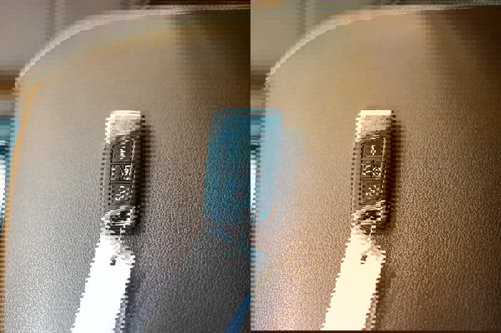 Used 2023 Volkswagen Atlas SE w/ Black Wheel Package image 32