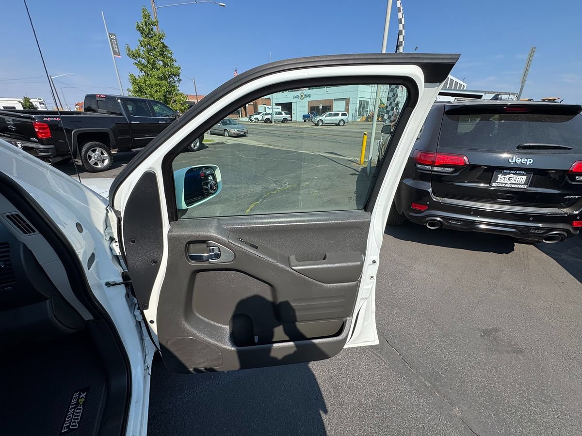 Used 2019 Nissan Frontier PRO-4X AWD/4WD image 24