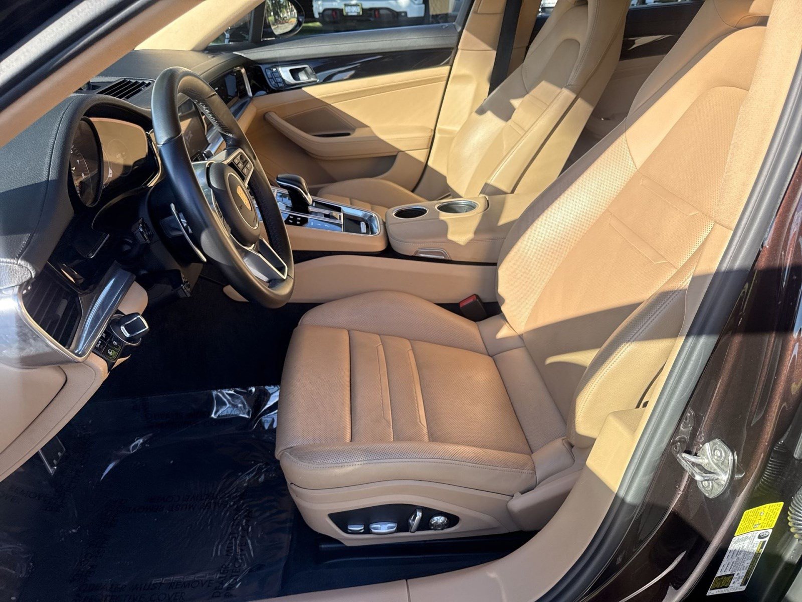 Used 2020 Porsche Panamera 4S AWD/4WD image 11